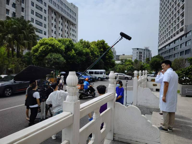 罗城广告片拍摄公司低成本实现高规格制作的诀窍